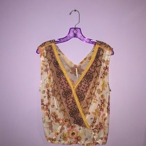 Free People Boho Top🤎